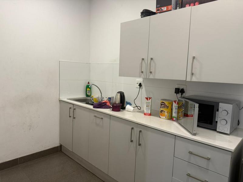 To Let commercial Property for Rent in Fairview Eastern Cape